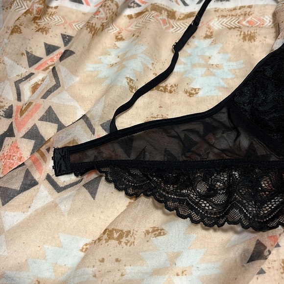 Gilligan & O’Malley Black Sheer Longline Bralette with Gorgeous Lace Size Small - Picture 7 of 10